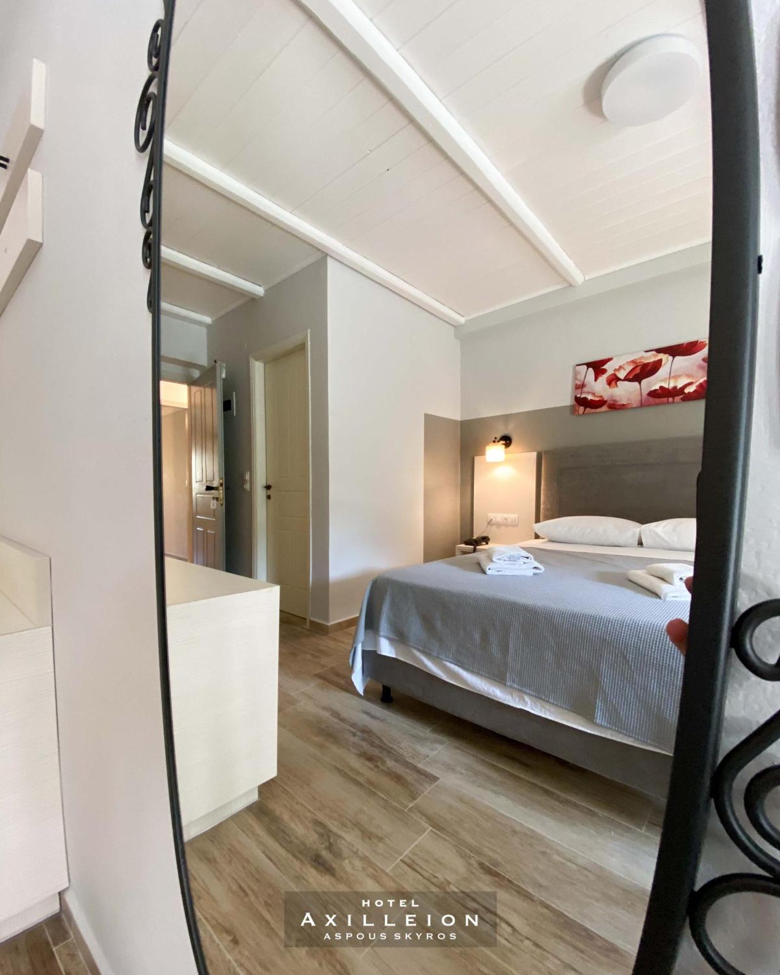 Achilleion Hotel スキロス エクステリア 写真